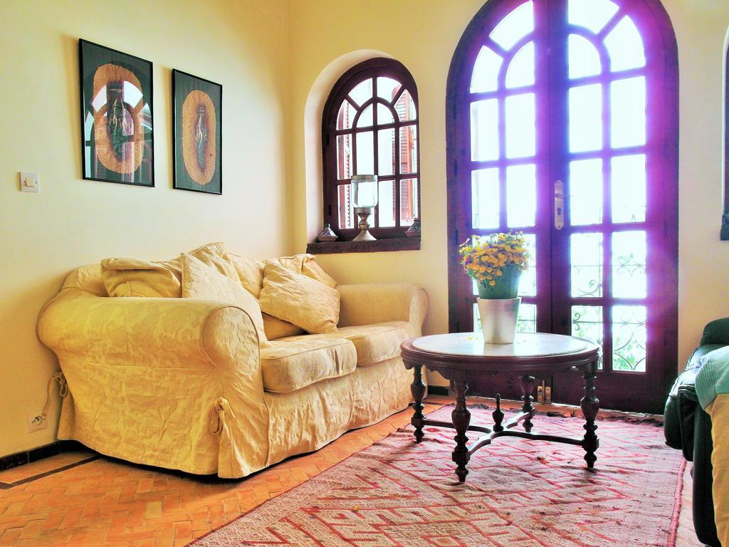 Bed and Breakfast Christina'S House Асила Экстерьер фото